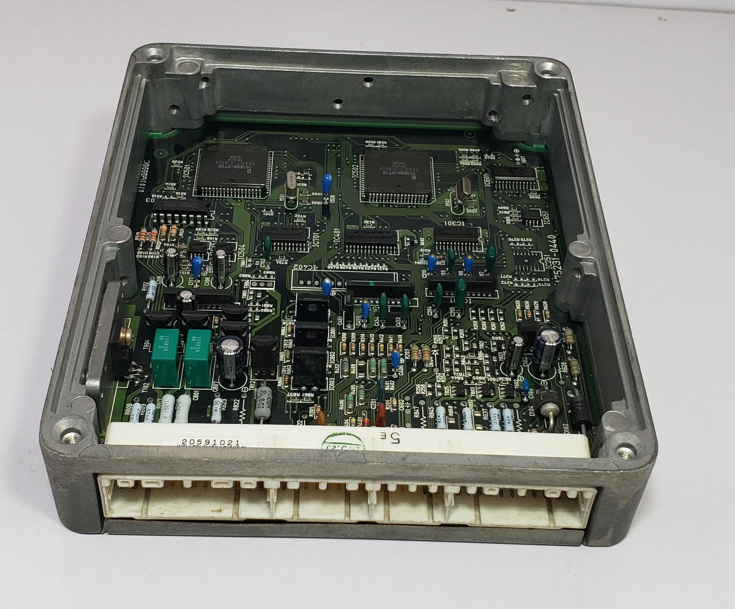 Toyota Hiace Regius RCH47 Engine Control Unit ECU/ECM | 3RZ-FE 2.7L | 4X4 A/T | 89661-26430