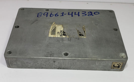 Toyota Nadia 2001 Engine Control Unit ECU 89661-44320 ECM TA-ACN10H