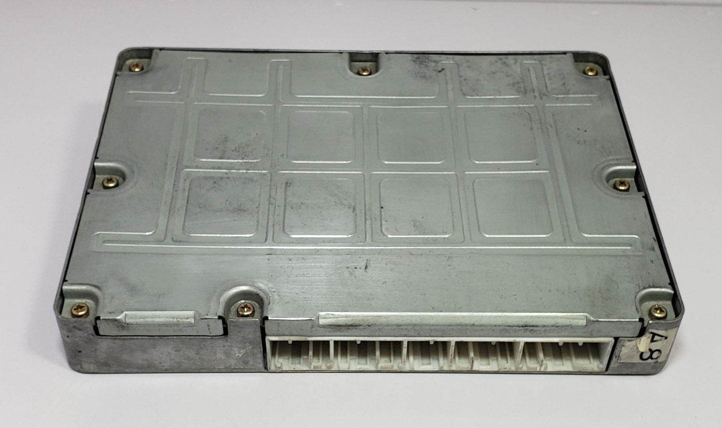 Toyota Gaia 2004 Engine control unit ECU 89661-44340 ECM TA-ACM15G