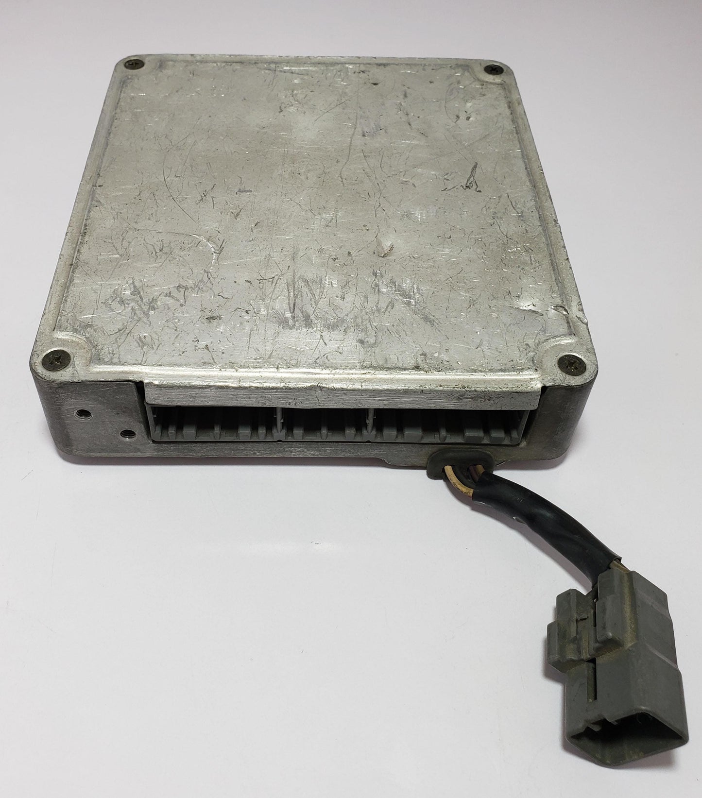 89-92 Toyota Chaser ECU ECM 89661-22320 | Denso 175000-2852 Engine Control Unit