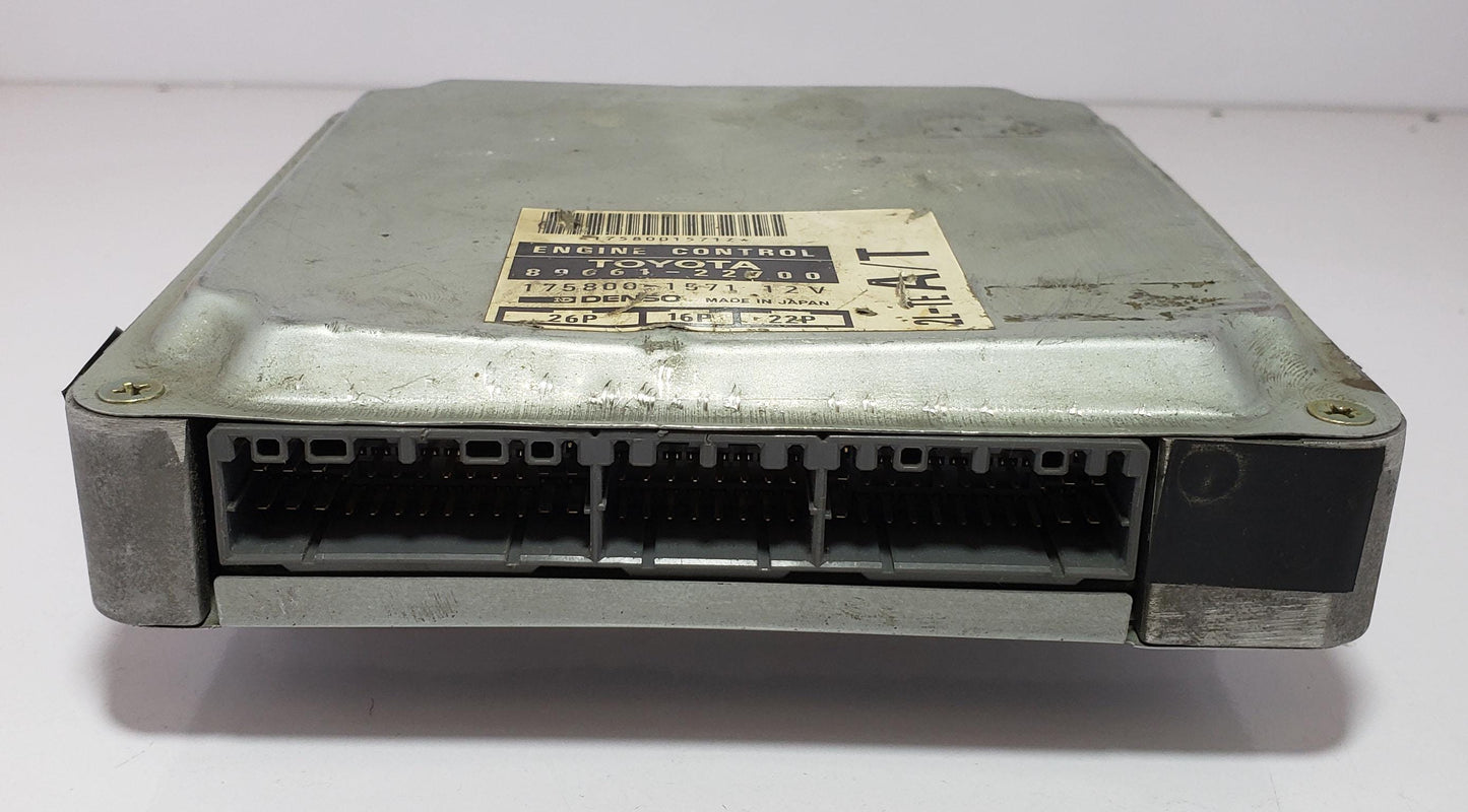 Toyota ECU ECM Engine Control Unit 89661-22700 | 2L-TE Diesel A/T | 175800-1571