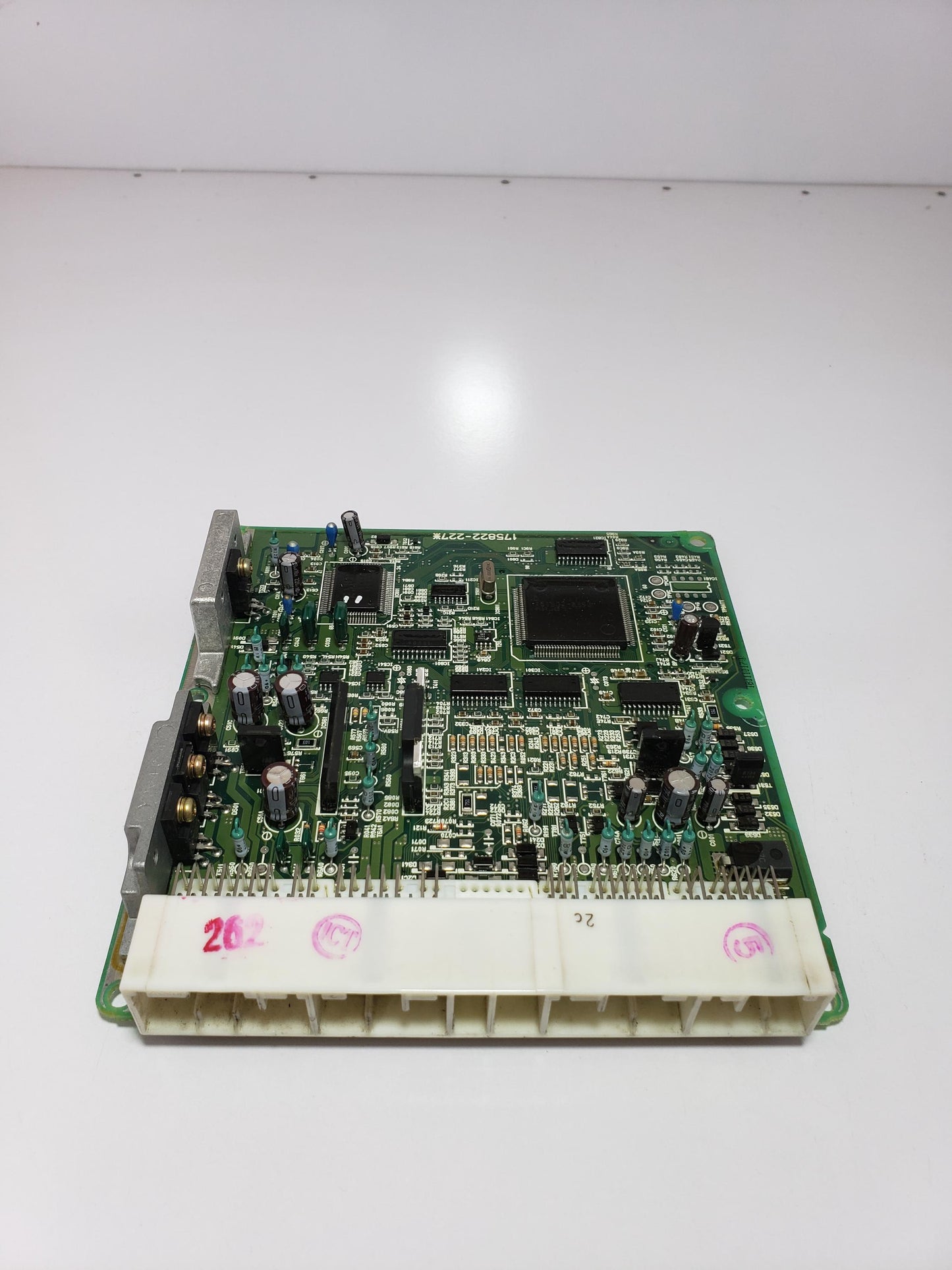 Toyota HiAce KZH106W 1999 Ecu Ecm 89661-26640 175800-2623 JDM Used
