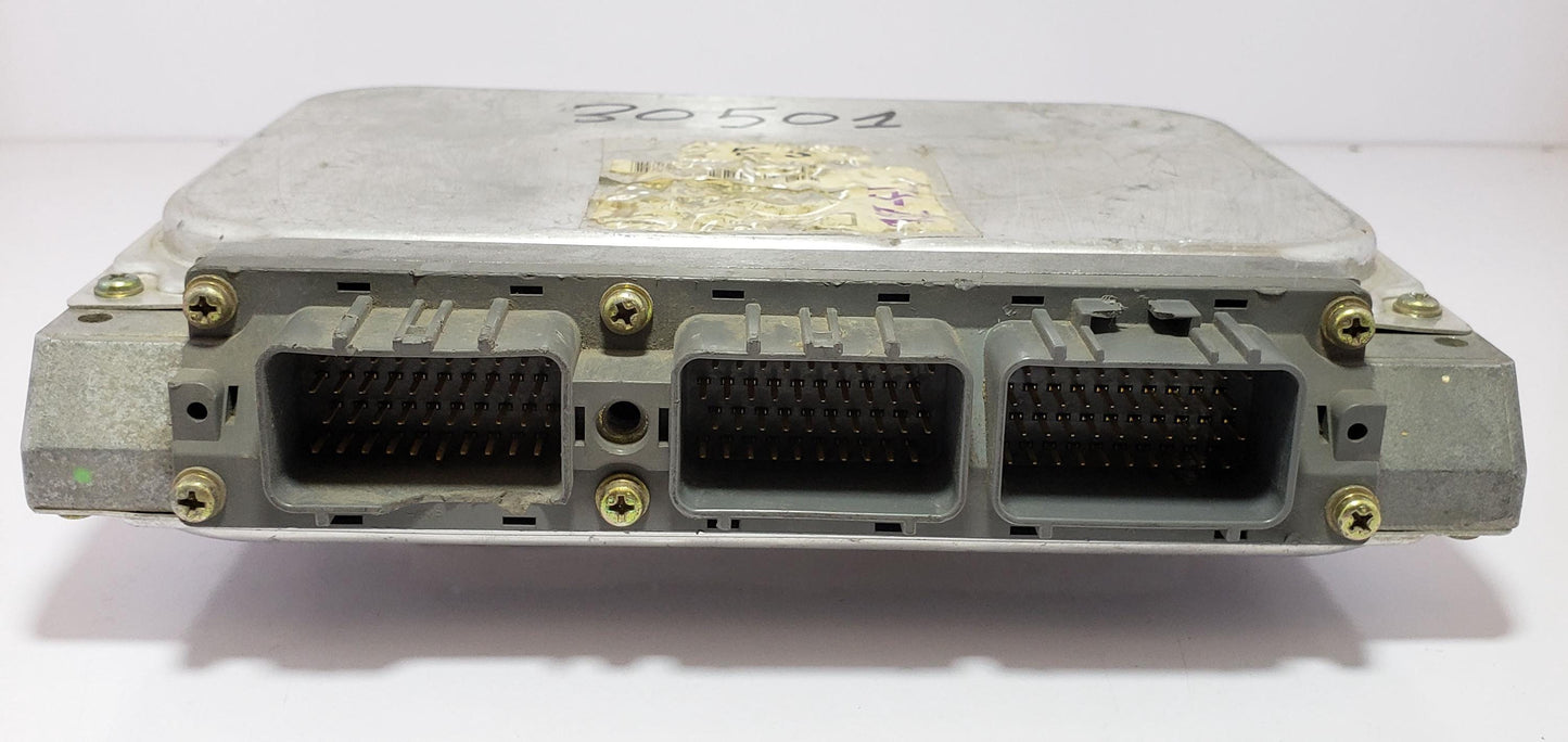 Toyota Crown 1UZFE Engine computer 89661-30501 Jdm used ECU ECM