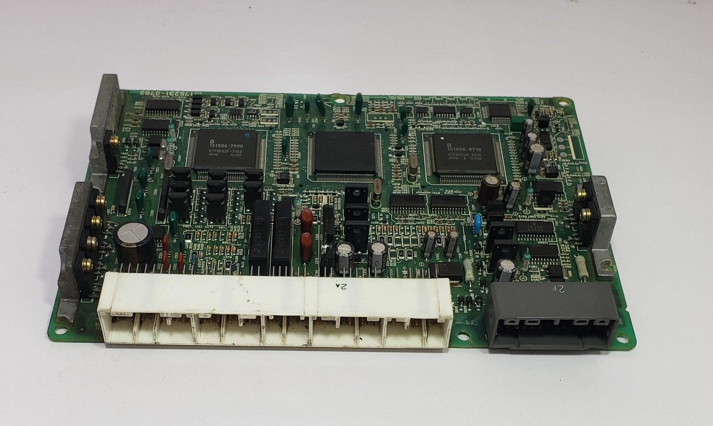 Toyota 1UZ-FE Engine Control Unit JDM ECU 89661-50450