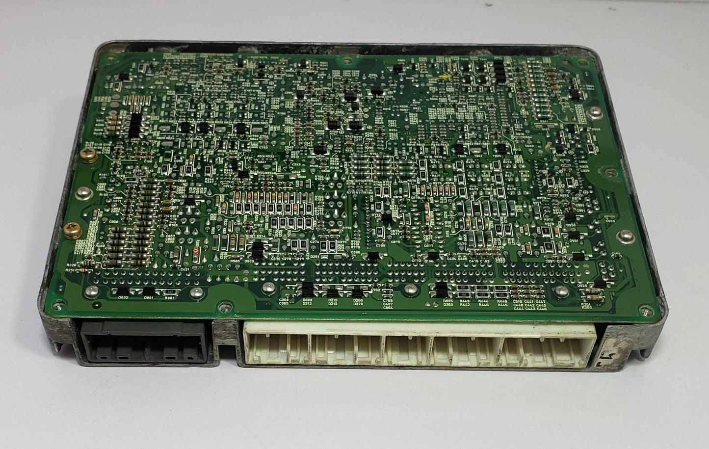 JDM Toyota Celsior 1UZ-FE Engine Control Unit ECU 89661-50520