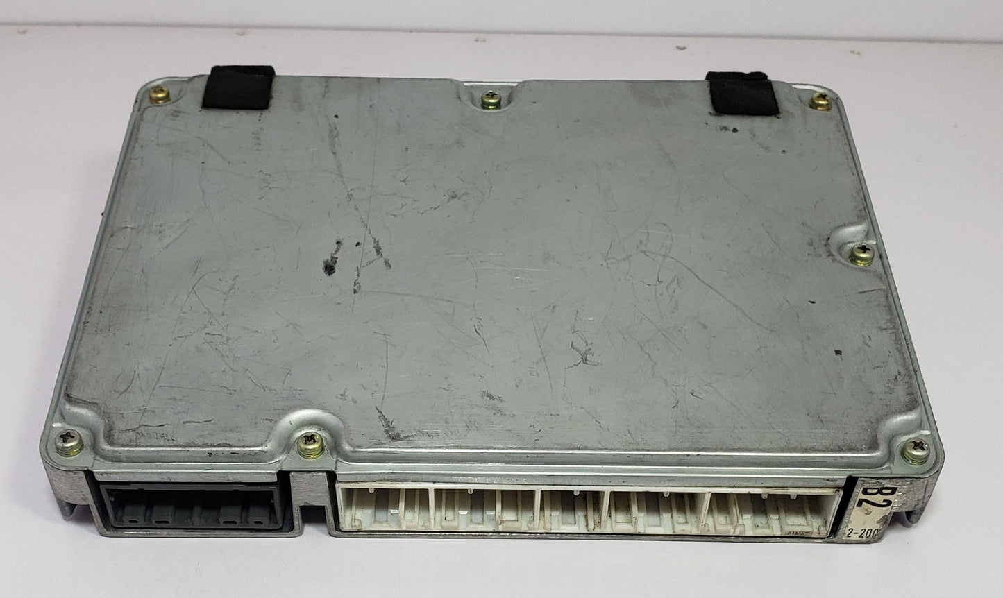 Toyota Engine ECU 2JZ-GE JDM Used 89661-51010 175200-2001