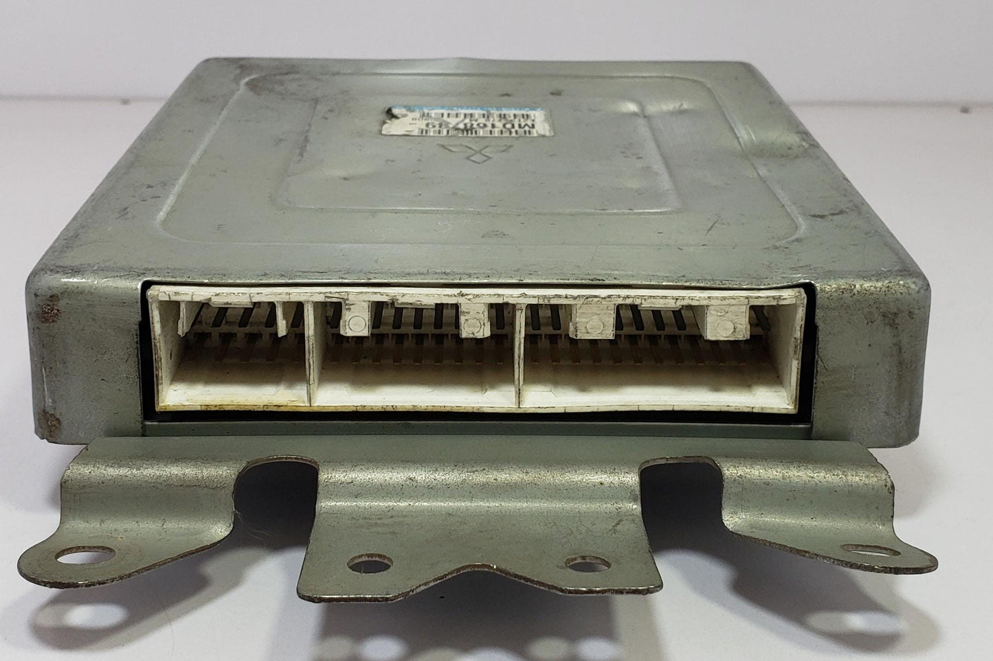 Mitsubishi Engine Control Unit MD168739 E2T35778 ECU ECM OEM Modules