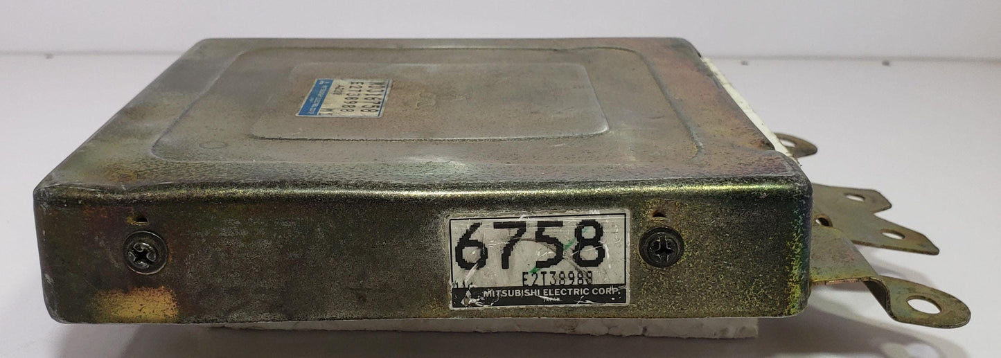 Engine control unit Mitsubishi Proton Wira Engine ECU ECM MD316758 E2T38988