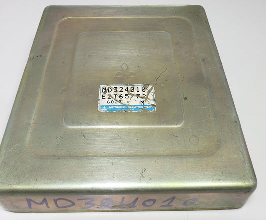 Engine Control Unit MITSUBISHI Lancer E-CK2A MD324010 E2T65772 ECU ECM