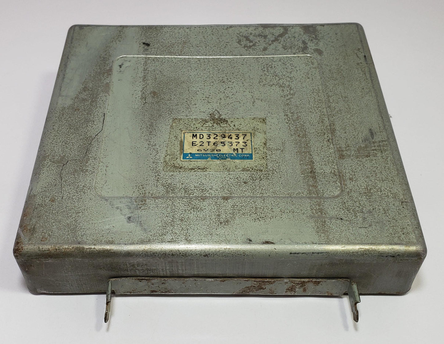 Engine Control Unit ECM ECU MITSUBISHI Lancer 1996 E-CK6A MD329437 E2T65573