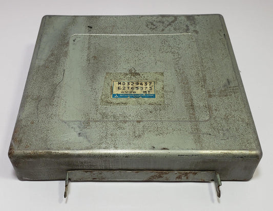 Engine Control Unit ECM ECU MITSUBISHI Lancer 1996 E-CK6A MD329437 E2T65573