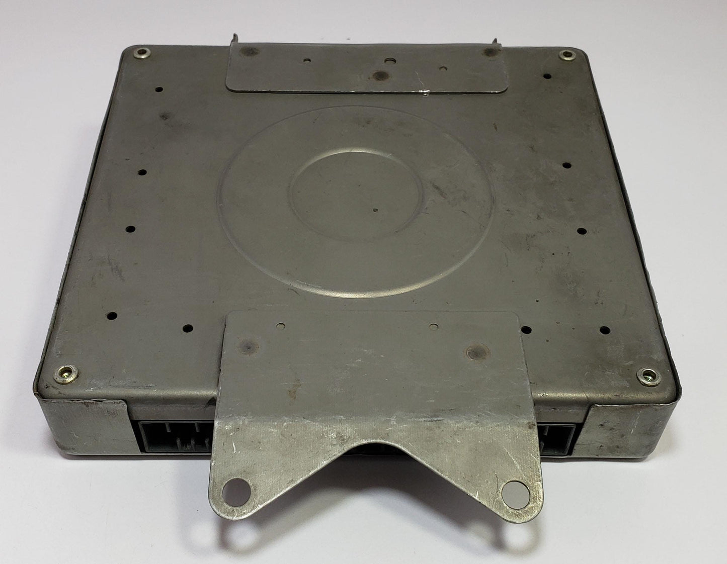 Engine control unit E2T65877, MD336152 Mitsubishi Lancer MRXM3 ECU ECM