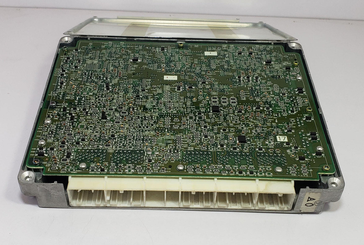 Toyota Brevis 2005 Engine Control Unit ECU 89661-51091 1JZ-FSE TA-JCG10