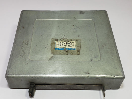 Engine control unit MD340659 E2T67472 ECU ECM
