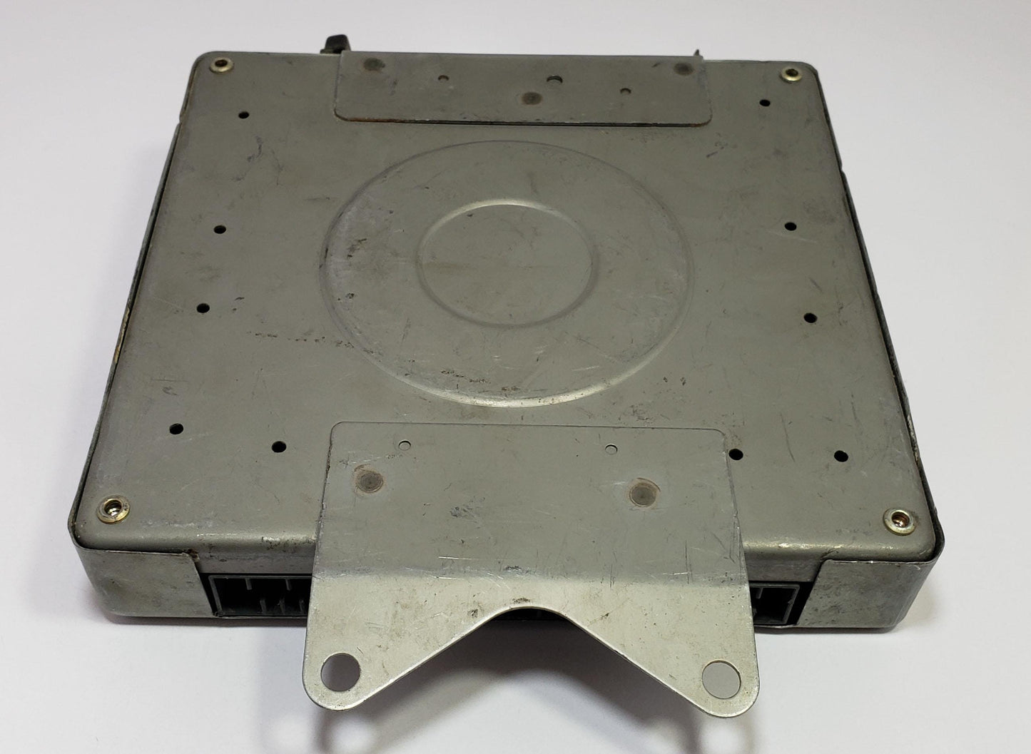 Engine control unit MD340659 E2T67472 ECU ECM