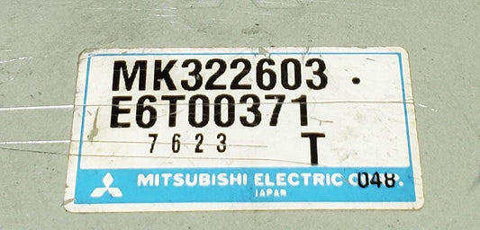 Engine Control Unit MITSUBISHI Delica space gear 1997 KD-PD8W MK322603 E6T00371