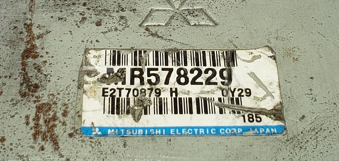 Engine Control Unit ECU ECM MITSUBISHI Diamante 1997 E-F36A MR578229