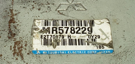 Engine Control Unit ECU ECM MITSUBISHI Diamante 1997 E-F36A MR578229
