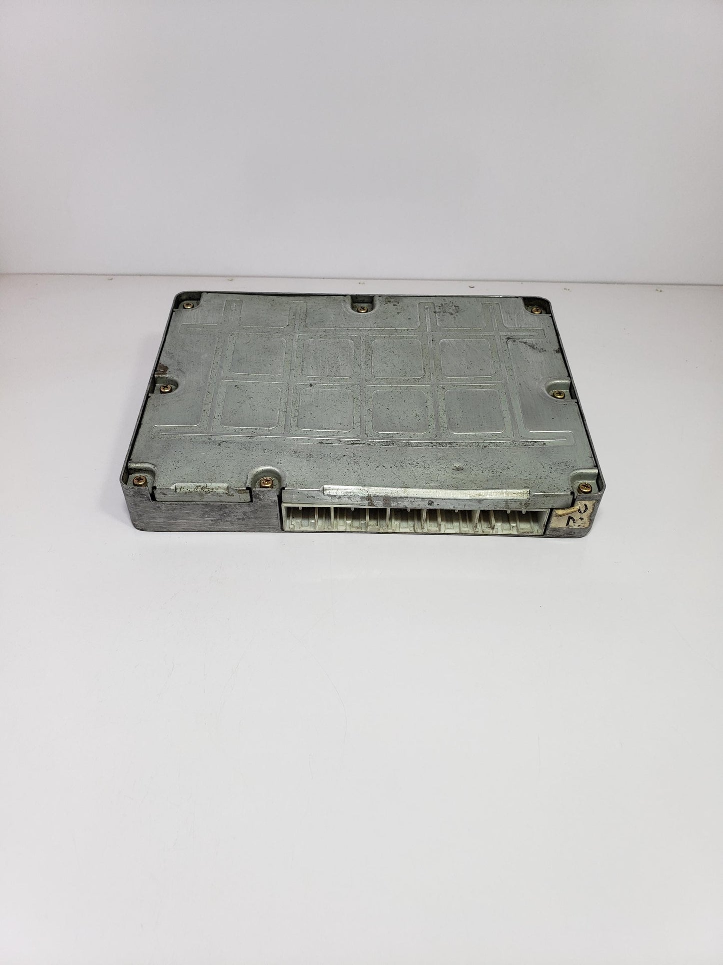 Toyota Engine Control Unit ECU 89661-63040 212000-0100 1AZ-FSE ECM
