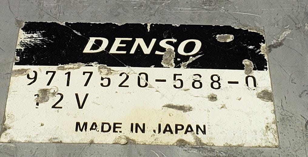 Toyota Engine Control Unit Denso 9717520-588-0 Ecu Ecm