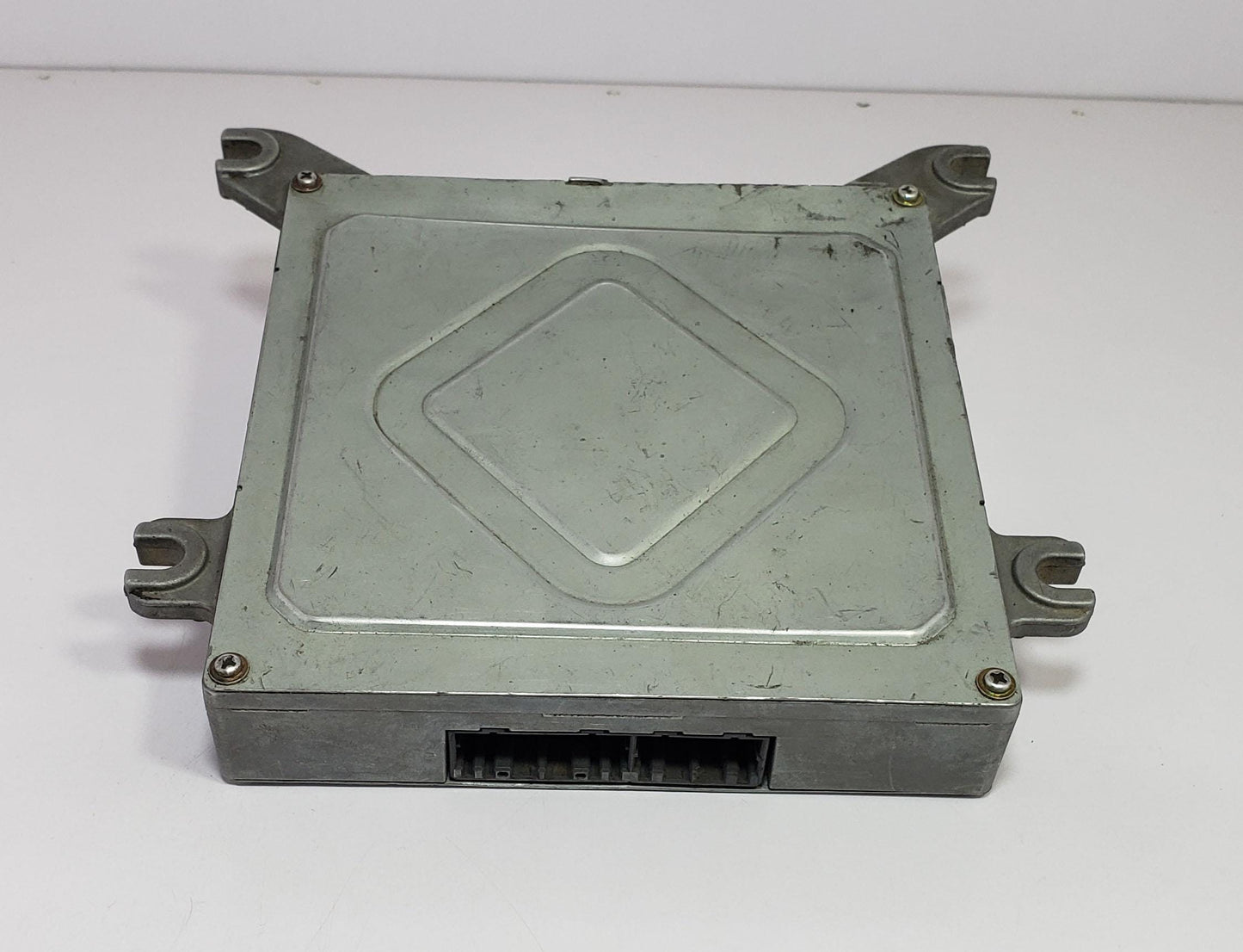 Honda Civic MK4 EG4 ECU 37700-P03-003 | 5MTM 1.5L D15B4 Engine Control Unit #013585 ECM