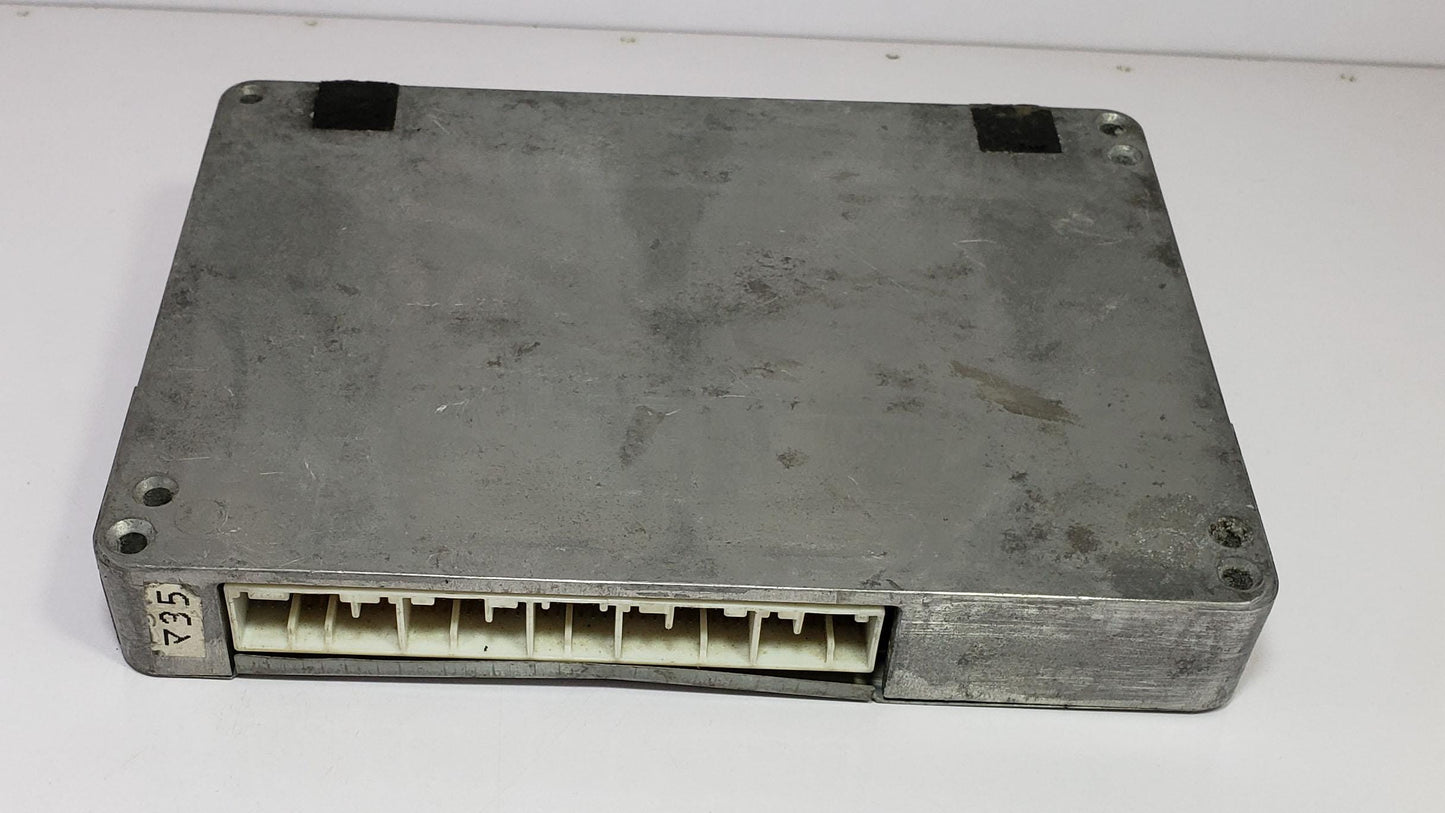 Engine Control Unit for Toyota Mark II 2000 OEM ECU 896612A120