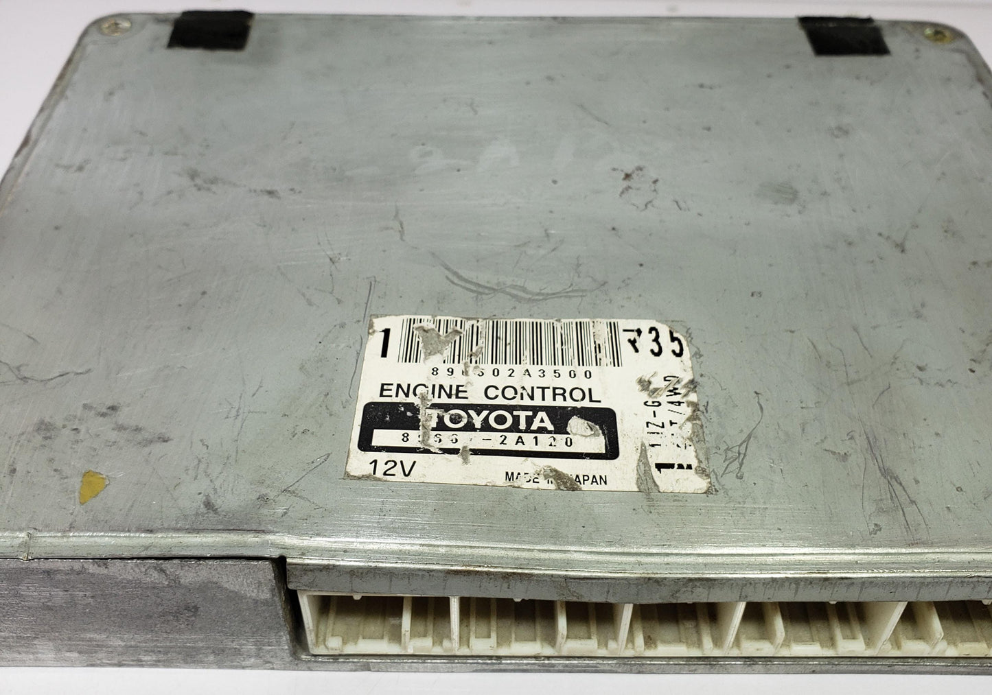 Engine Control Unit for Toyota Mark II 2000 OEM ECU 896612A120