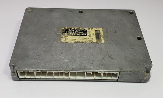 Toyota Avensis AZT250 Engine Control Unit / ECU ECM 89661-2G361 212000-0871 1AZ