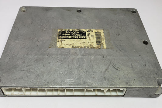 Toyota Avensis AZT250 Engine Control Unit / ECU ECM 89661-2G361 212000-0871 1AZ