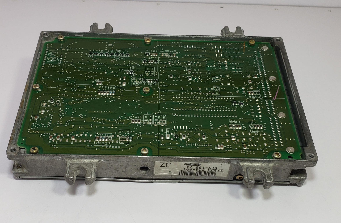 Engine Control Unit ECU ECM HONDA SteP Wagon 1997 E-RF2 37820-P3G-991 829-133173