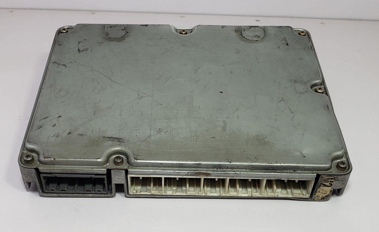 Engine Controll Unit TOYOTA Crown Majesta 2000 GH-JZS177 89661-3A610 275000-0157