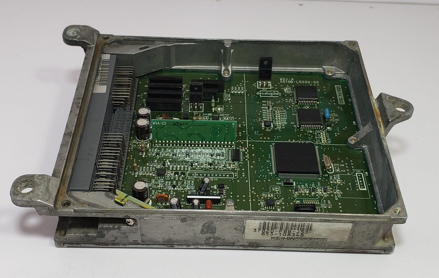 Honda Odyssey RA5 Ecu ecm 3.0L V6 Auto | JDM 37820-P8B-J51 853-108348 OEM Used