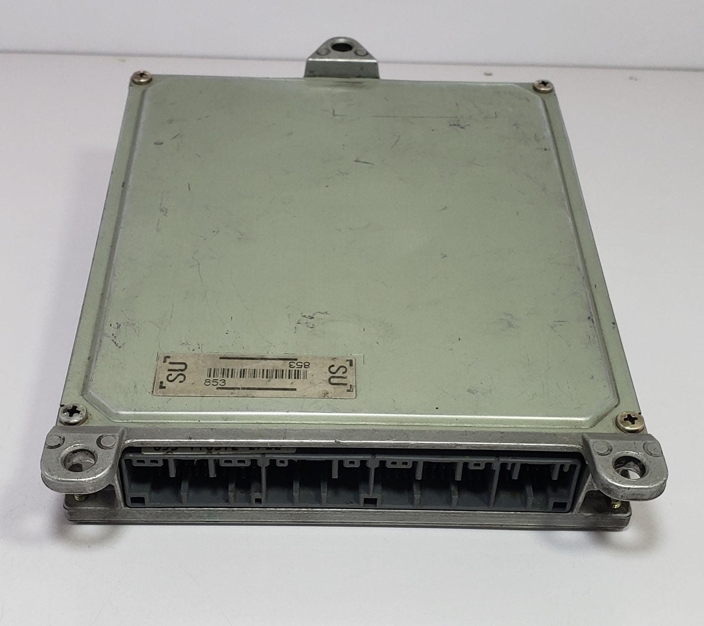 Honda Odyssey RA5 Ecu ecm 3.0L Sohc V6 Auto | JDM 37820-P8B-J51 853-118372 oem used