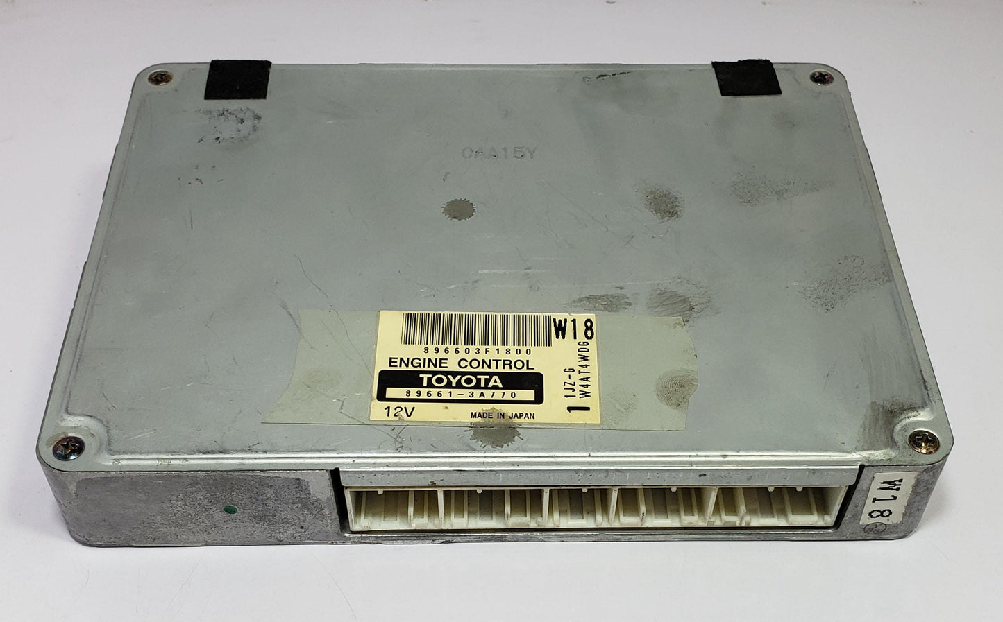 Engine Control Unit for Toyota Crown 2000 TA-JZS173W | ECU ECM 89661-3A770