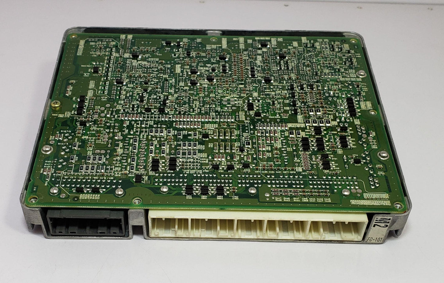 Engine Control Unit for Toyota Crown Majesta 2000 TA-JZS177 | ECU 89661-3A810 275000-1010