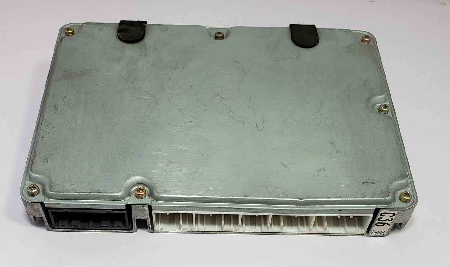 Toyota Crown JZS179 Genuine Engine Control Unit ECU/ECM | 89661-3F220 | P10800-22005605