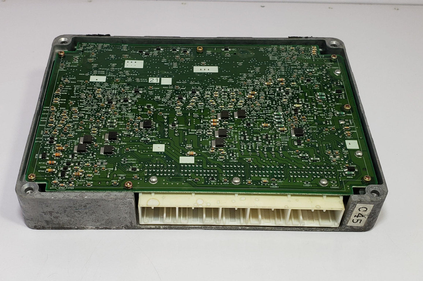 Toyota Engine Control Unit ECU/PCM | 89661-3F440 | 1JZ-G | 4AT 4WD | Engine Brain Box