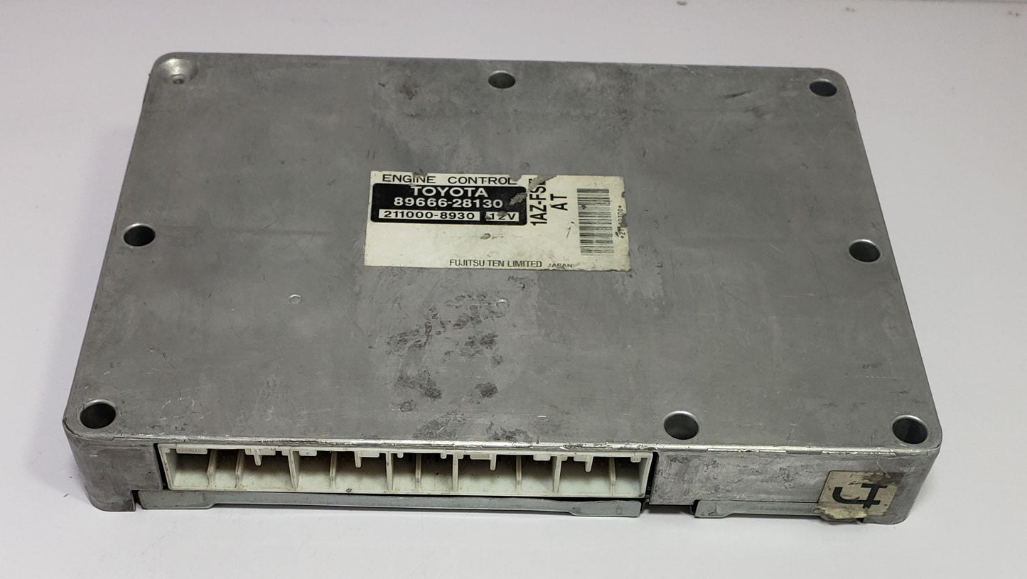 Toyota Noah 2001-2004 Engine Computer 1AZ FSE 89666-28130 211000-8930 ECU ECM