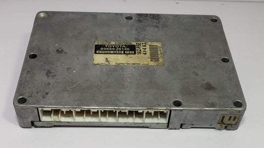 Toyota Noah 2001-2004 Engine Computer 1AZ FSE 89666-28140 211000-8940 ECU ECM