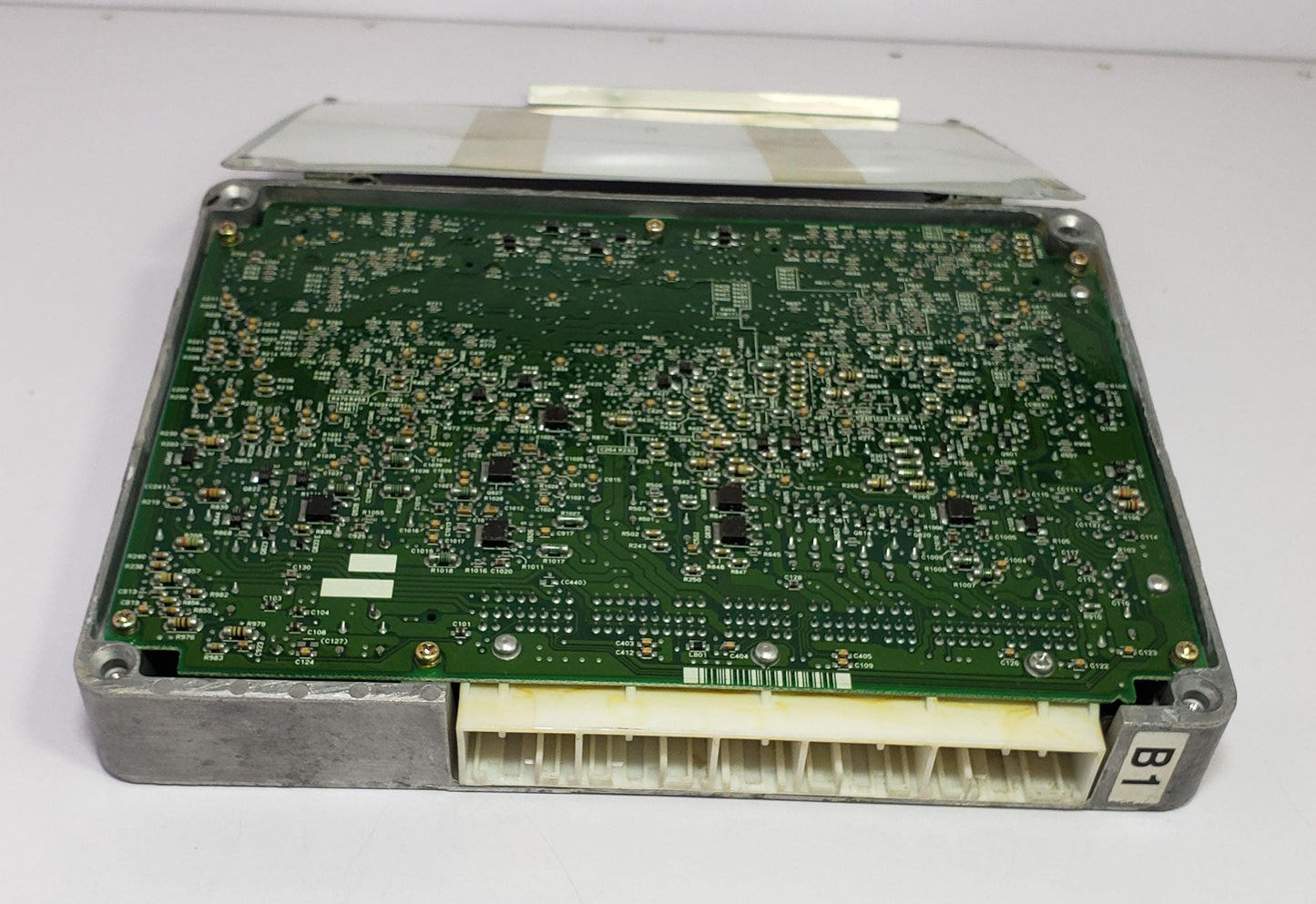 Toyota Progres JCG10 Engine Control Unit 89661-51022 ECU ECM