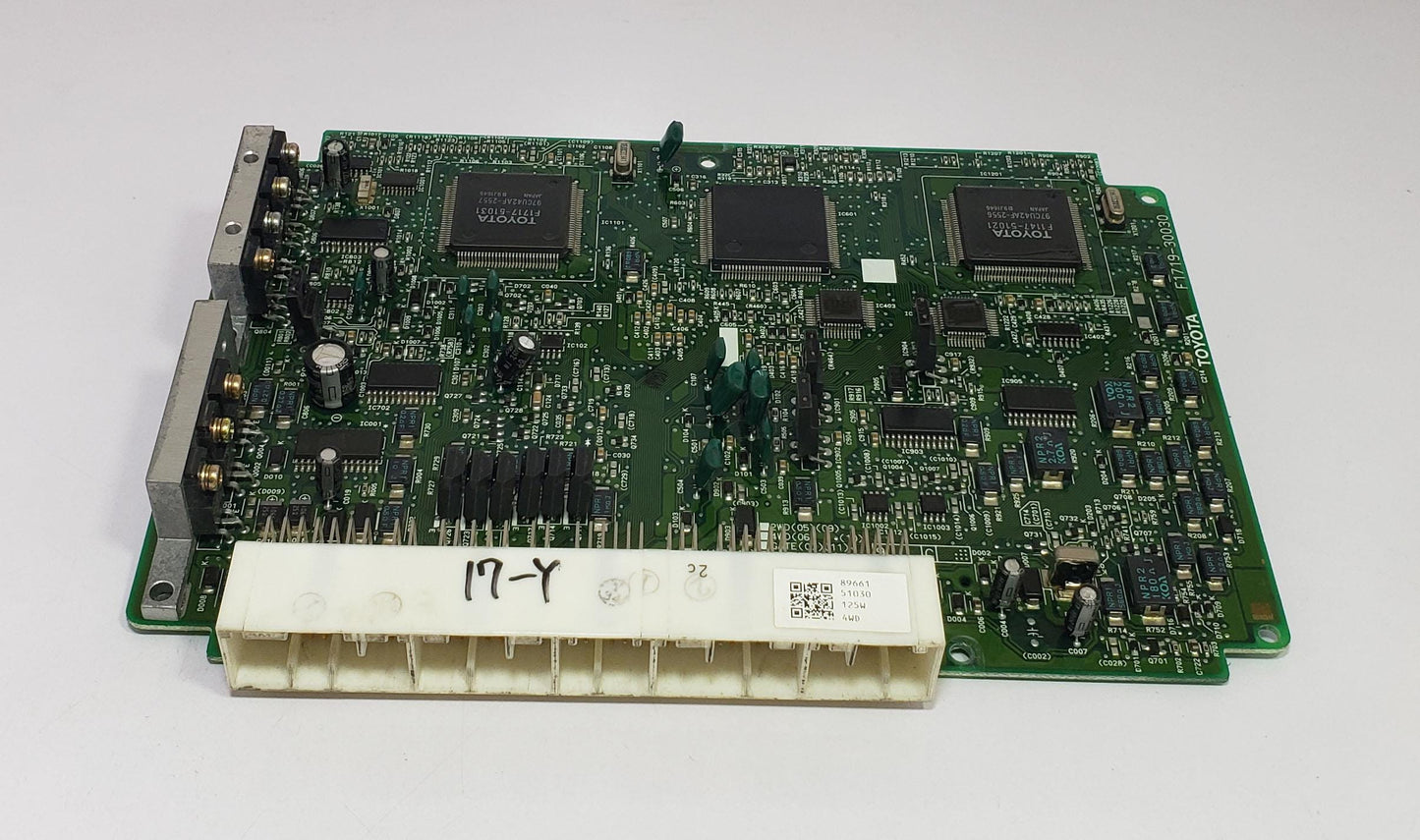 Engine Control Unit Progres JCG15 | ECU 89661-51030 ECM