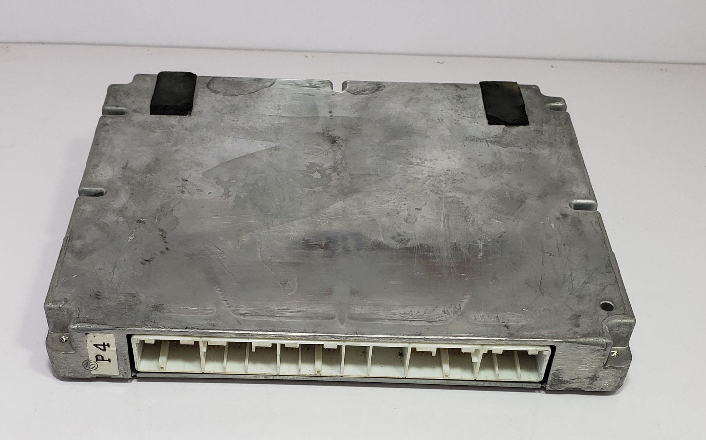 TOYOTA engine control unit PROGRES 89661-51080 JCG15 1JZ-FSE 8966151080 ecu ecm