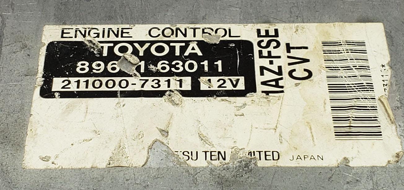 Toyota Engine Control Unit ECU ECM 89661-63011 1AZ-FSE 211000-7311