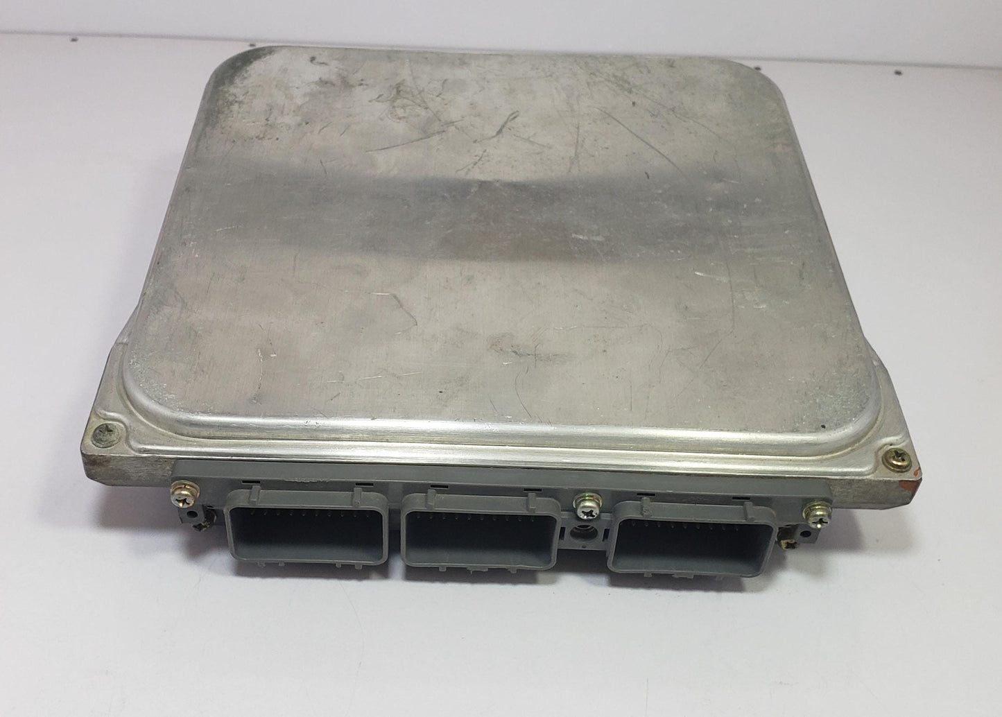 Engine Control Unit for Hino P11C-TY – 89560-5070, 275800-1293 – ECU, ECM Modules