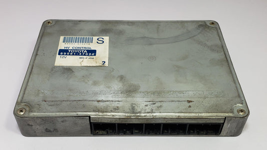 Electronic unit Toyota Prius NHW11 2001 1Nzfxe 89981-47022 ECU ECM