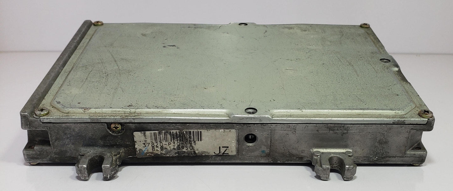 Engine Control Unit ECU ECM HONDA steP Wagon 1997 E-RF2 37820-P3G-991 829-148950