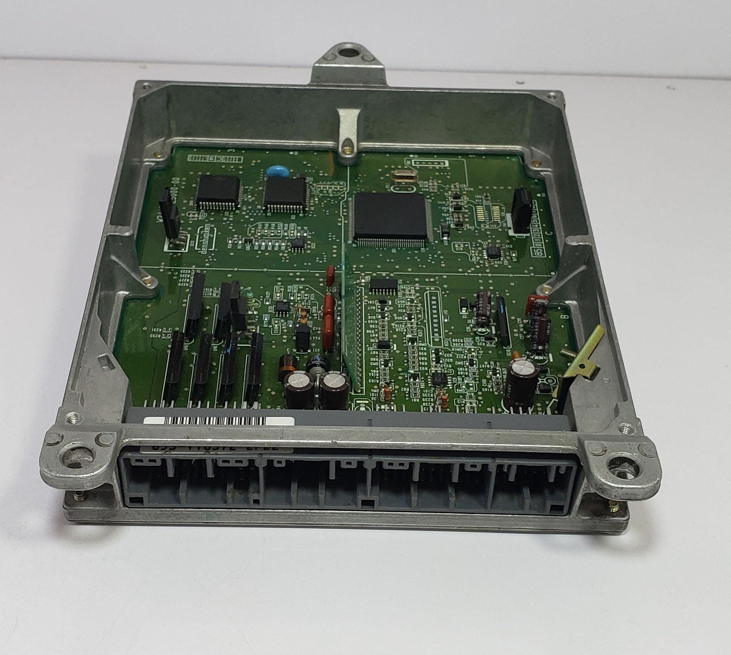 Honda Odyssey RA5 Ecu ecm 3.0L Sohc V6 Auto | JDM 37820-P8B-J51 853-118372 oem used