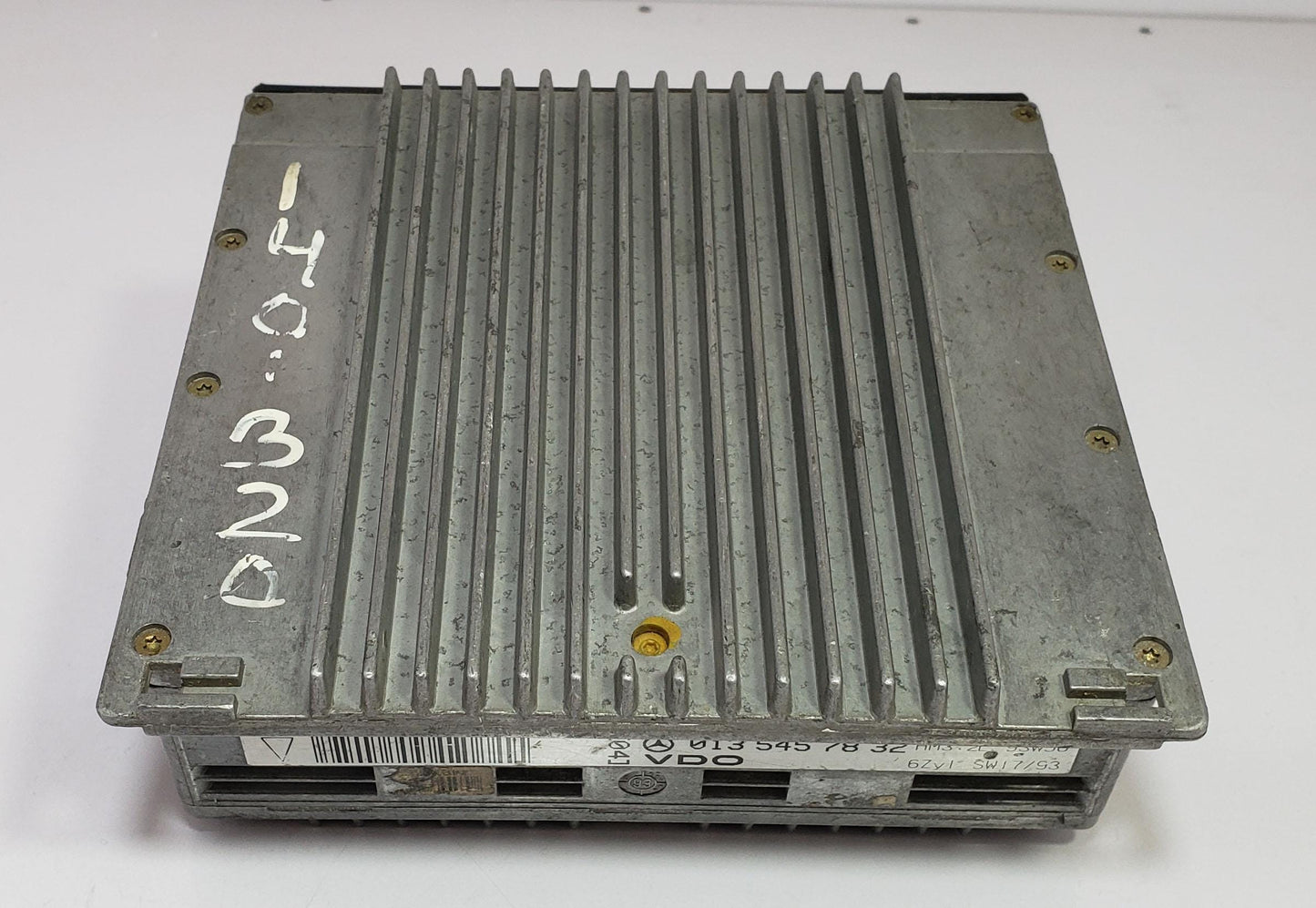 Engine Control Unit for 1995 Mercedes-Benz S-Class W140 | ECU ECM 0135457832