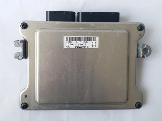 Honda Fit engine control unit ECU 2014 DAA-GP6 37820-58V-J66 G504-112077 JDM