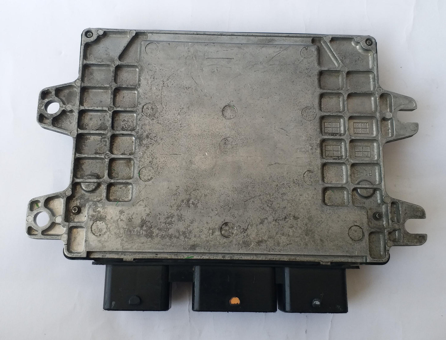 Nissan Serena C25 engine control unit ECU ECM A56-X37Y585X04 JDM used tested